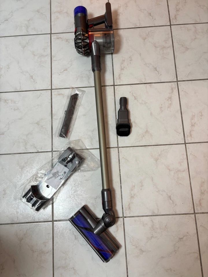 Dyson V8, Foto 3 von 5