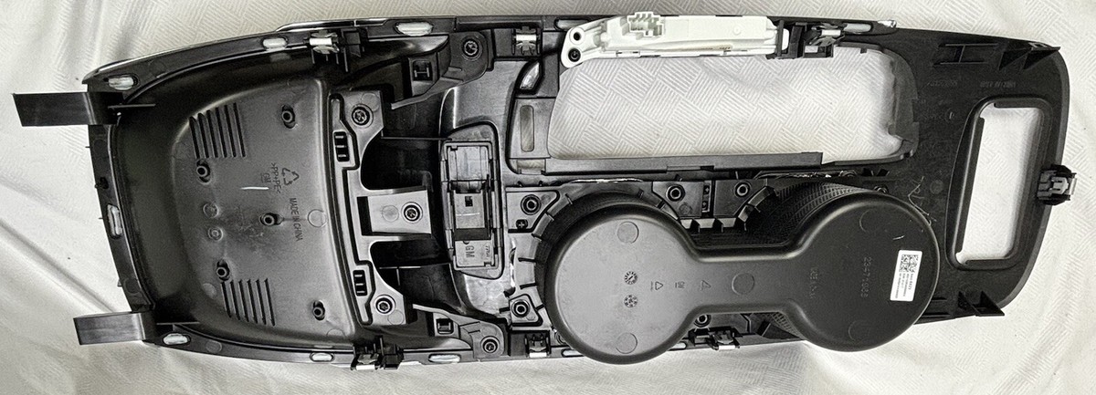 2016-2018 Chevrolet Malibu Shift Panel, Plate Assembly GM Genuine