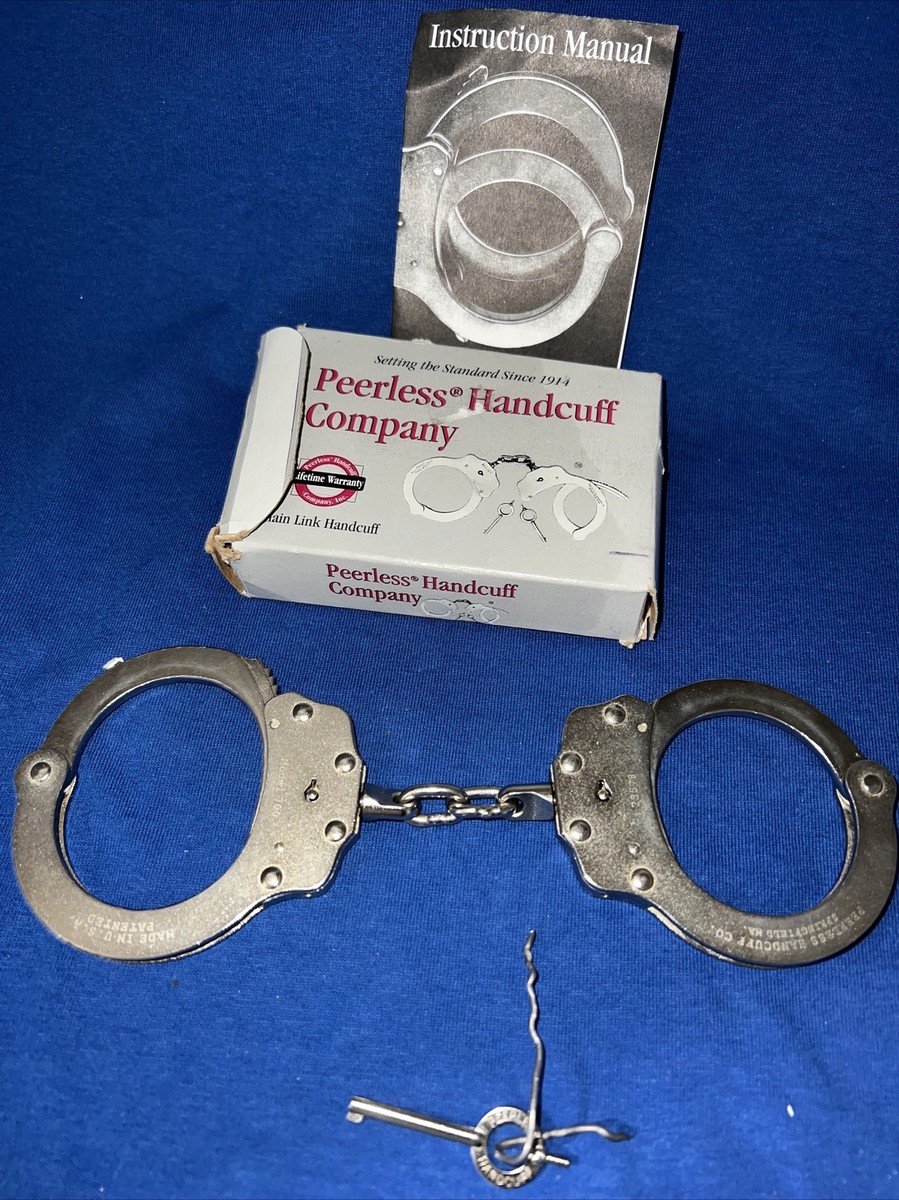 ★最終値下★中古の米国製 手錠 PEERLESS HANDCUFF Amazon.com : Peerless Handcuff Company 701C Chain Link