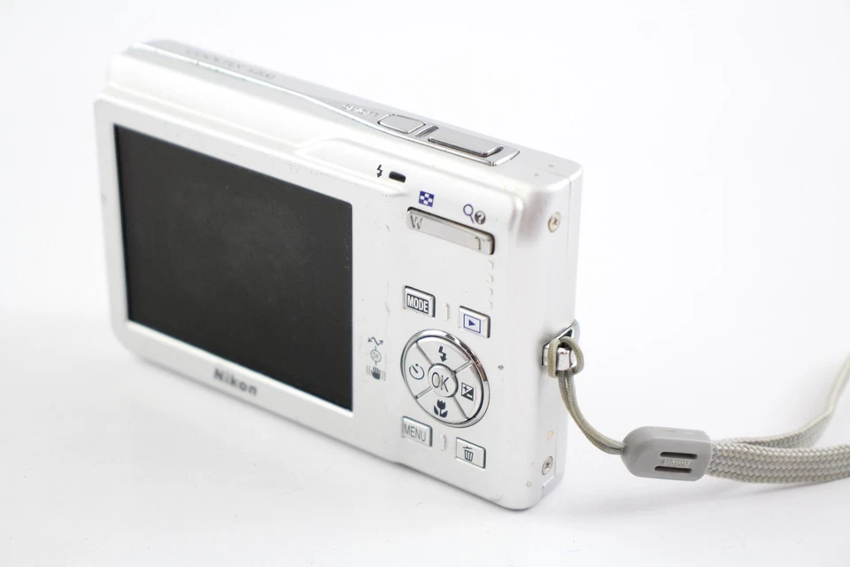 Nikon Coolpix S200 Digital Compact Camera Working w/ Nikkor 3x Optical Zoom Lens - Image 4 of 4