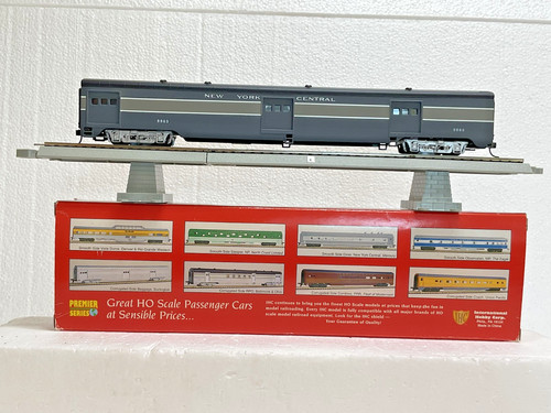 Coche de equipaje New York City Central 85 pies #9065, escala HO, IHC, caja original (K) | Zustand: Used