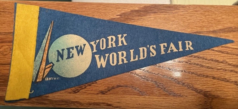 Vintage 1939 NEW YORK WORLD'S FAIR Pennant 9 1/2”