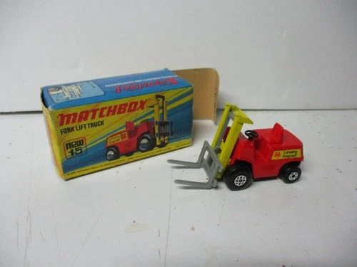 Matchbox Lesney Superfast SF15 Fork Lift- yellow hoist, black base, boxed