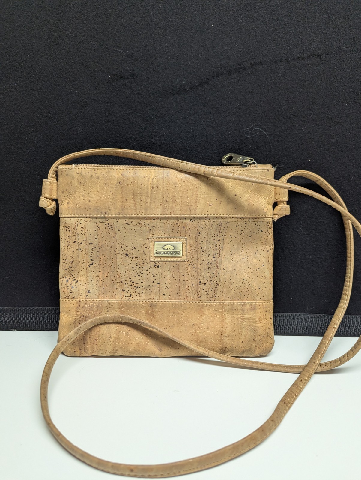 Montado crossbody cork purse
