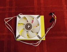 Corsair ML120 RGB Elite 120mm PWM Fan 8 LED Series Fan iCue controlled White