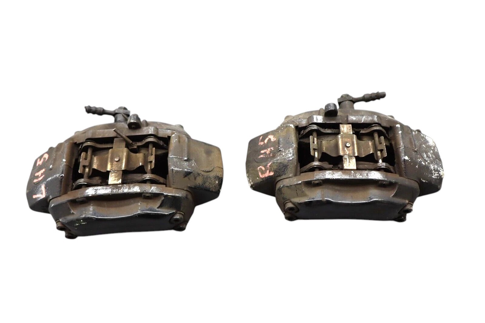 04-17 Maserati Quattroporte Front Left & Right Brake Caliper Calipers Set OEM
