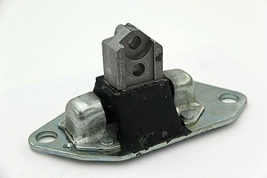 30748811 опора двигателя