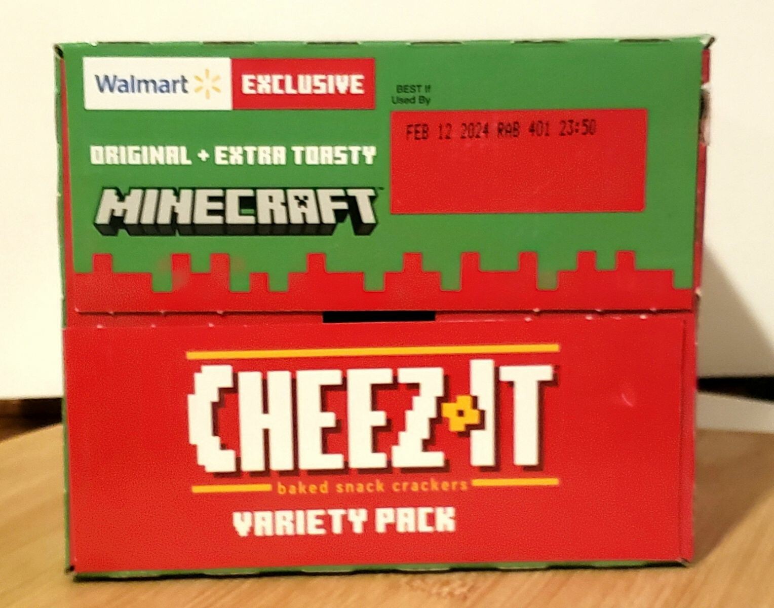 Cheez-It Minecraft Cheese Crackers Variety Original+Extra Toasty