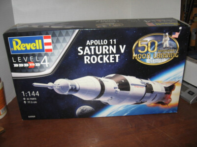 Revell 1/144 Apollo 11 Saturn V Rocket 50th Anniversary Moon Landing 19 ...