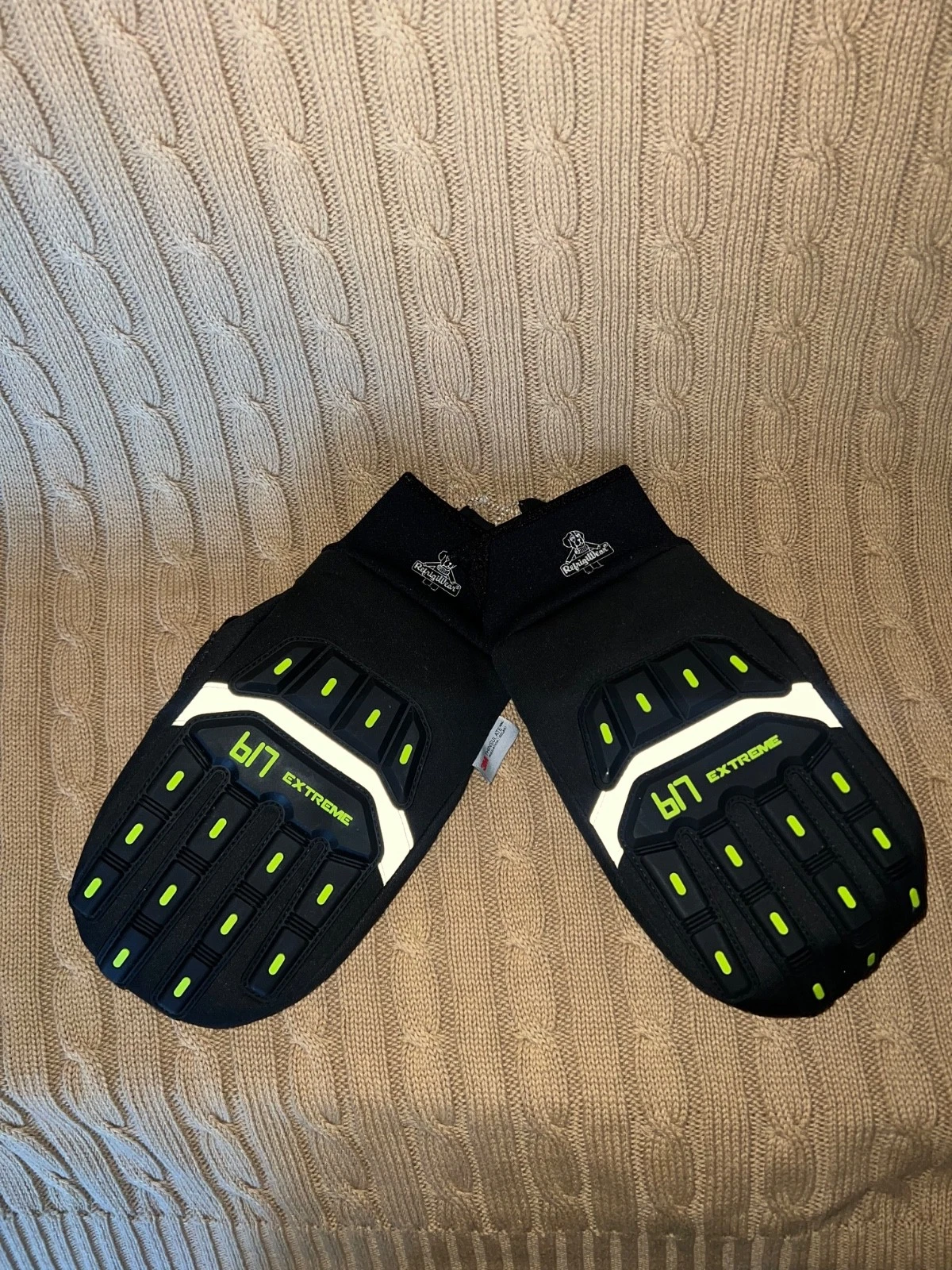RefrigiWear Extreme Freezer Mitts - -30°F Protection, Insulated, Waterproof 617