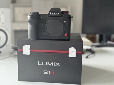 Panasonic Lumix DC-S1H 24.2MP Mirrorless Cinema Camera, Low shutter count 1623