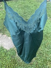 Vtg Victorias Secret Nightgown Green Spaghetti Strap Silky Satin Lace Slip Small