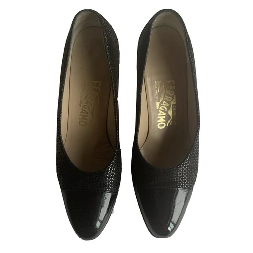 Salvatore Ferragamo schwarz Leder gemustert Pumps Zehenkappe Made in Italy Gr. 8 B - Bild 4 von 12