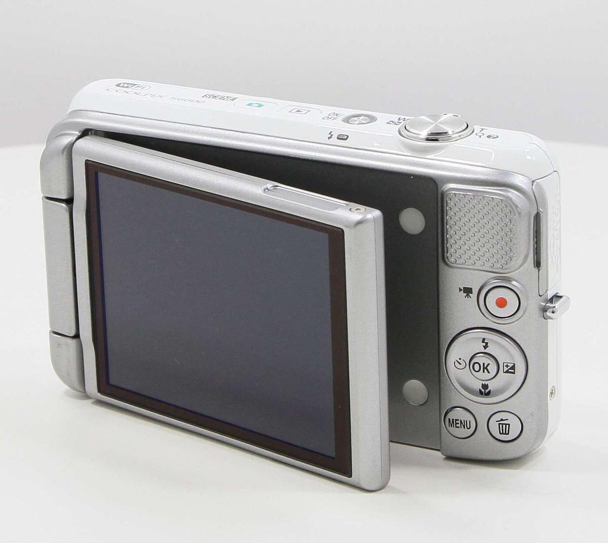 Nikon S6600 Compact camera with vari-angle LCD. 12x Optical