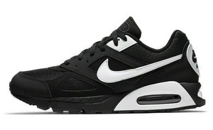 nike air max ivo trainers