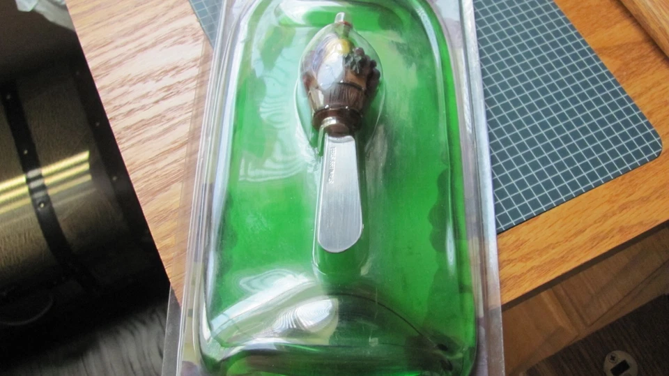 Cheese Platter Wine Bottle Design EMERALD GREEN &Serving Knife Made Real Bottle - Image 2 of 4
