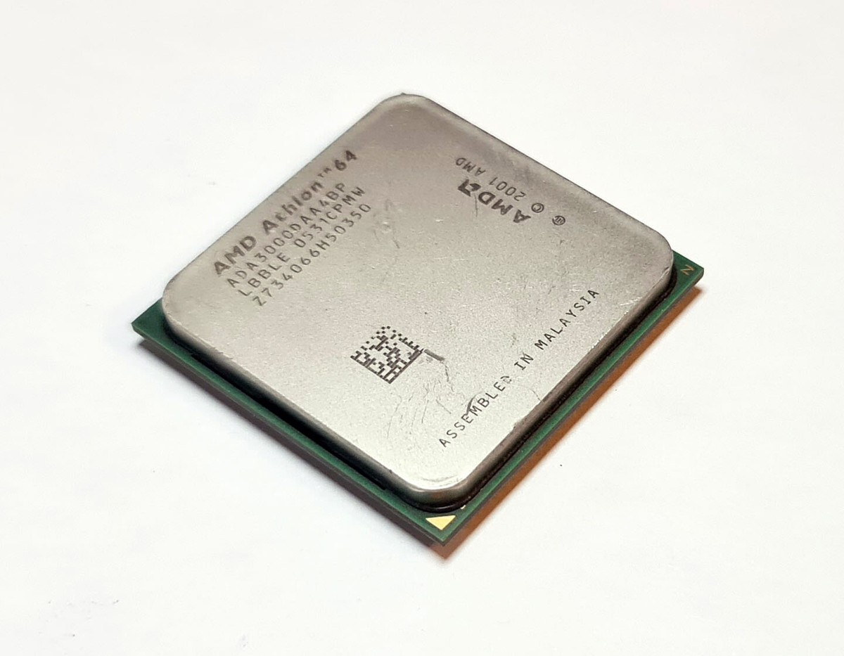 AMD Athlon 64 3000+ GHz ADA3000DAA4BP Socket 939 UK