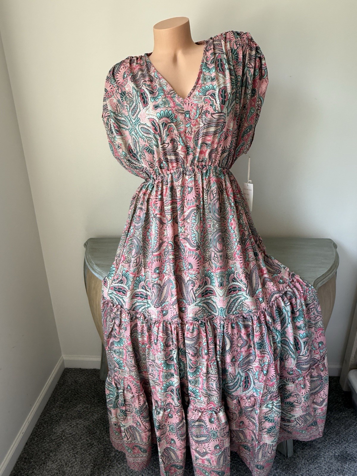 Boemo Maxi Paisley Dress with Tiered V-Neck in Size M
