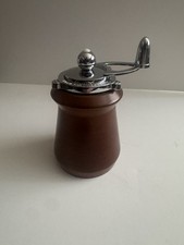 Vintage William Bounds Wooden Adjustable Salt/Pepper Mill Grinder