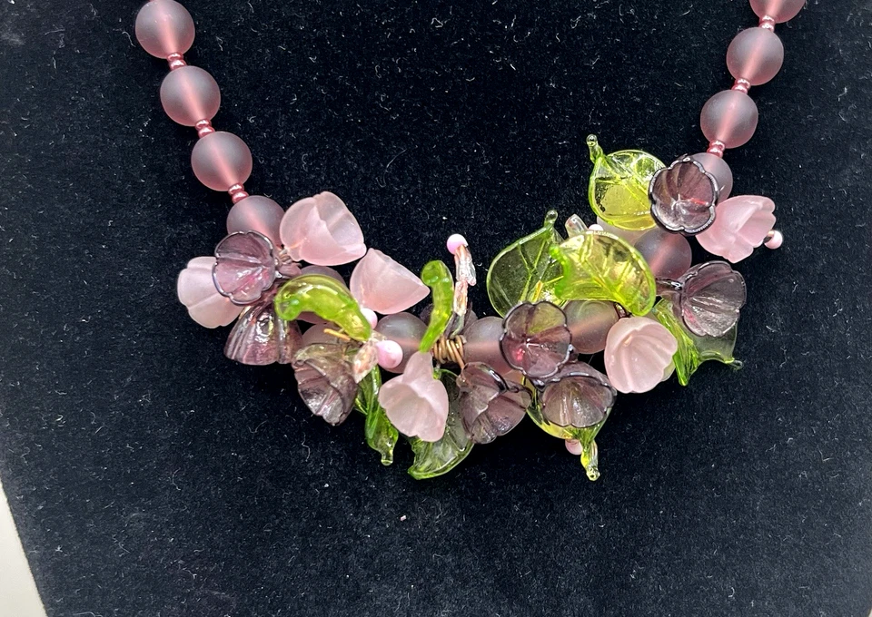 Vintage Art Nouveau MURANO Italian Glass Violets Bell Flower Beads Necklace - Image 3 of 4