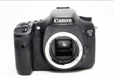 Canon EOS 7D DSLR-Kamera mit 2 Objektiven Kit, schneller AF, 8fps, aus Japan