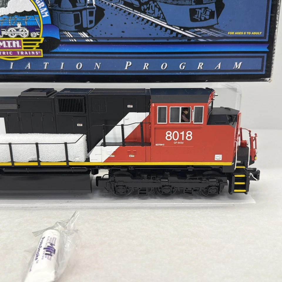 MTH Premier DAP 20-80006B Canadian National SD70M-2 Diesel PS.2 O Used #8018 3V - Image 3 of 4