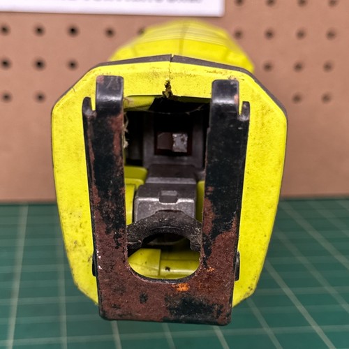 Ryobi P519 18V ONE+ Reciprocating Saw Cordless 3,400 SPM *FOR PARTS/REPAIR ONLY* - Picture 9 of 12