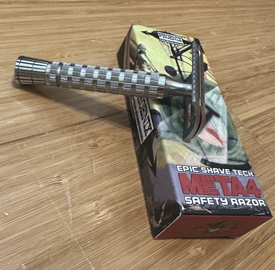 phoenix artisan accoutrements Meta 4 Safety Razor Stainless Steel