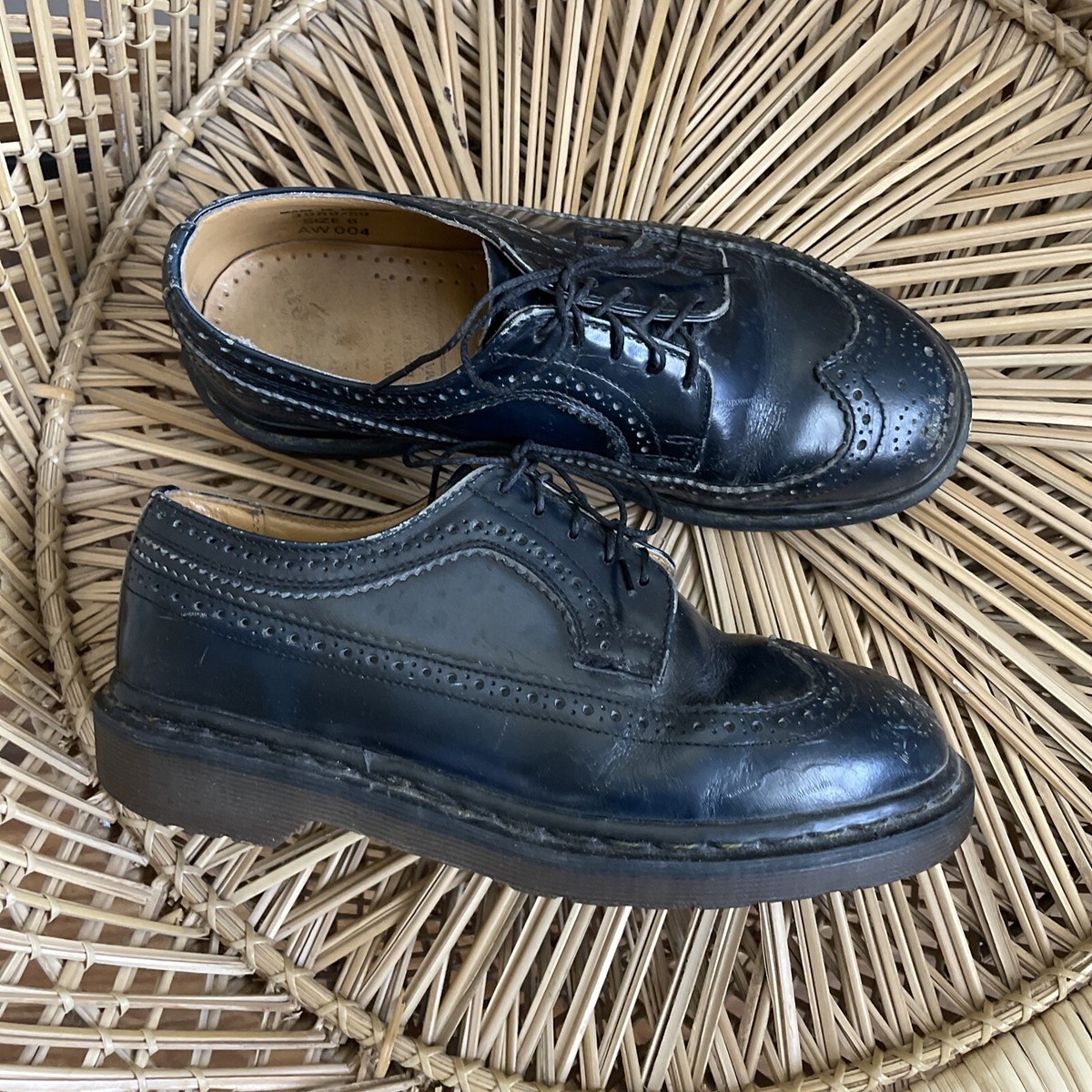 VTG Y2K WOMENS BLACK LEATHER WINGTIP #3989/59 England