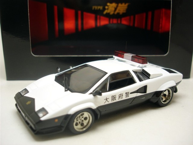 lamborghini countach police