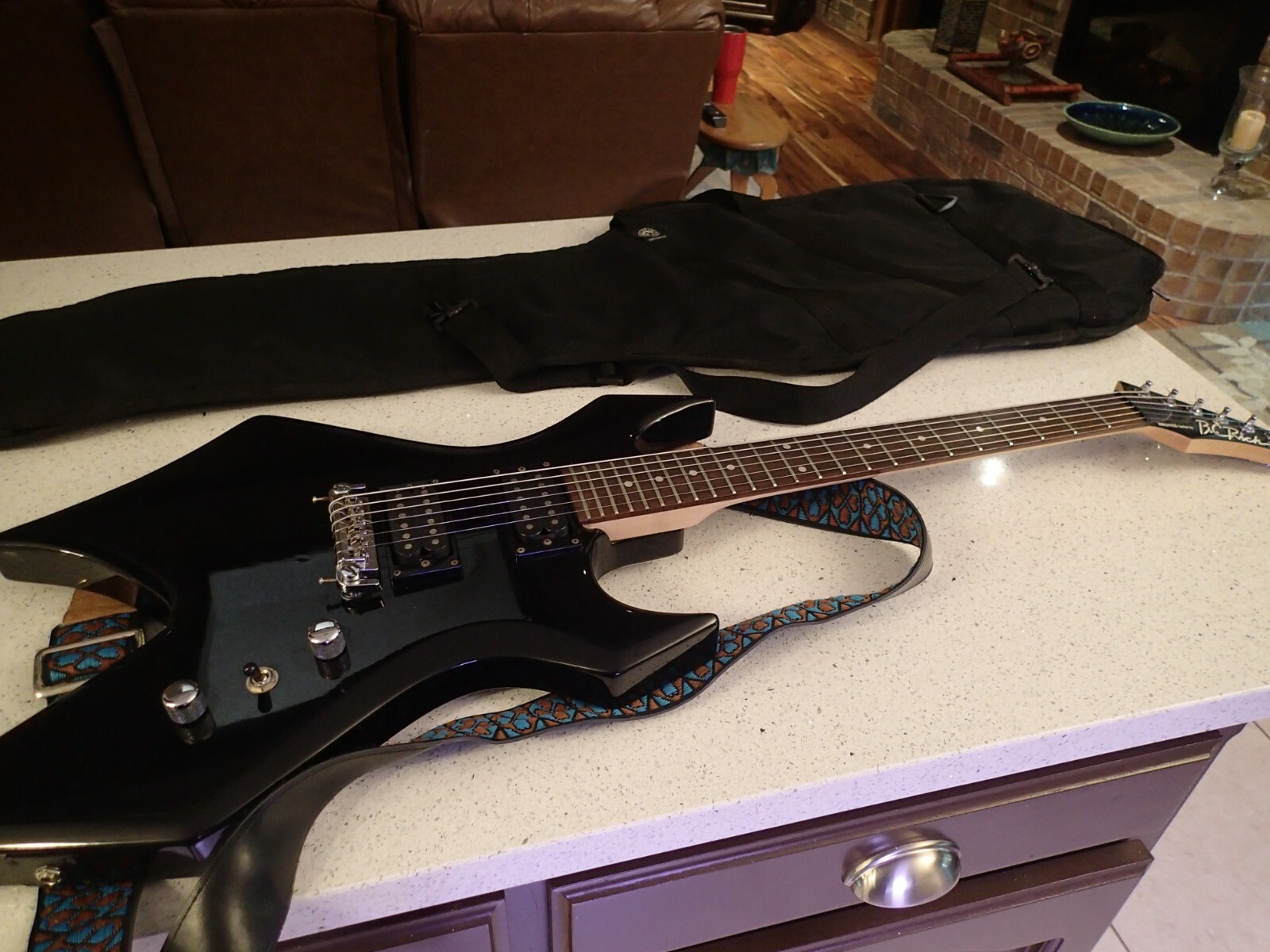 bc rich warlock guitar case