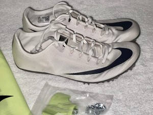 track shoes for youth