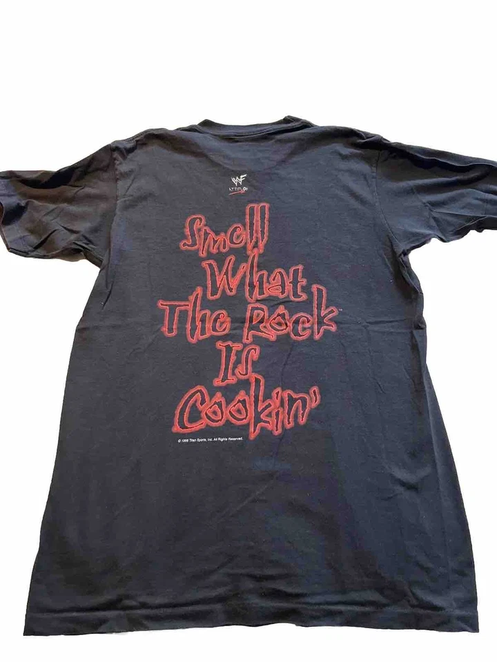 Мужская винтажная футболка WWF The Rock Smell What The Rock Is Cookin' -1998 средний размер - Изображение 4 из 4