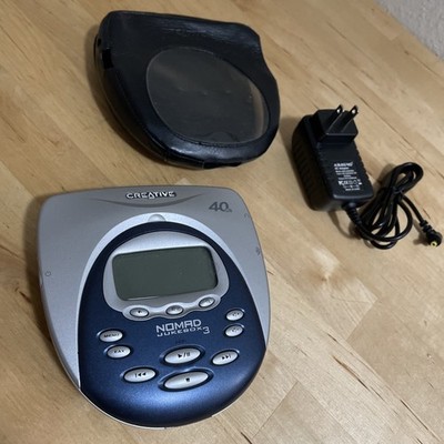 Creative Labs Nomad Jukebox 3 MP3 Player 40GB-(DAP-HD0003) - Tested Works Mint