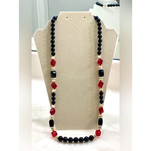 Vintage Black and Red Beaded Long Necklace