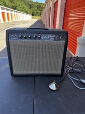 Fender Vibro Champ Amp AA764 1x8" Combo 1965 - Black 5C