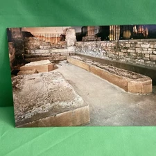 Roman Baths, The Lucas Bath, Bath England Postcard, unposted