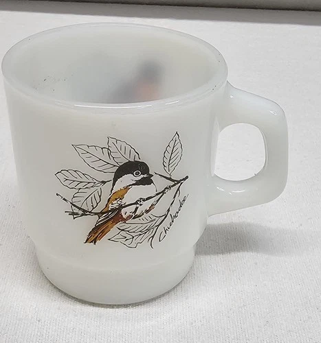 Fire King Chickadee & Baltimore Oriole Coffee Mug Milk Glass Anchor Hocking vtg