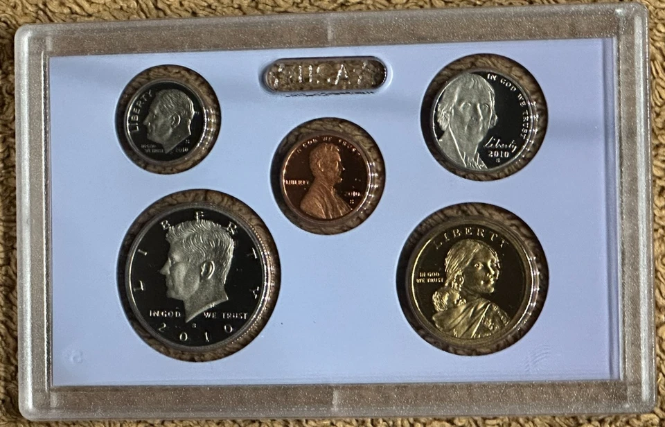 2010-S-U.S. Mint Proof Set + National Parks Quarters - President $1's - COA&OGP - Image 3 of 4