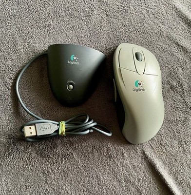 Logitech Cordless Desktop Maus mit Empfänger