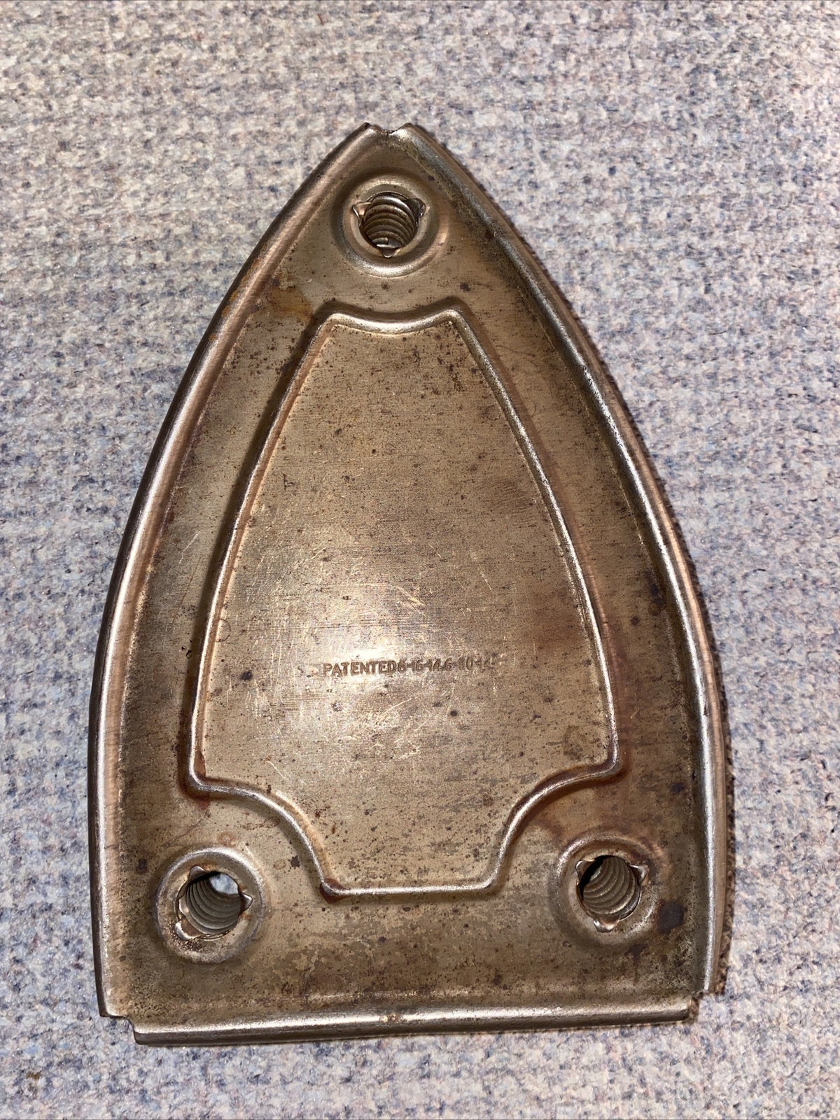 Vintage Metal Iron Rest Trivet for Steam Iron Storage-image