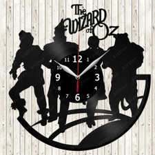 The wizard of oz Vinyl Record Wall Clock Decor Handmade 1365