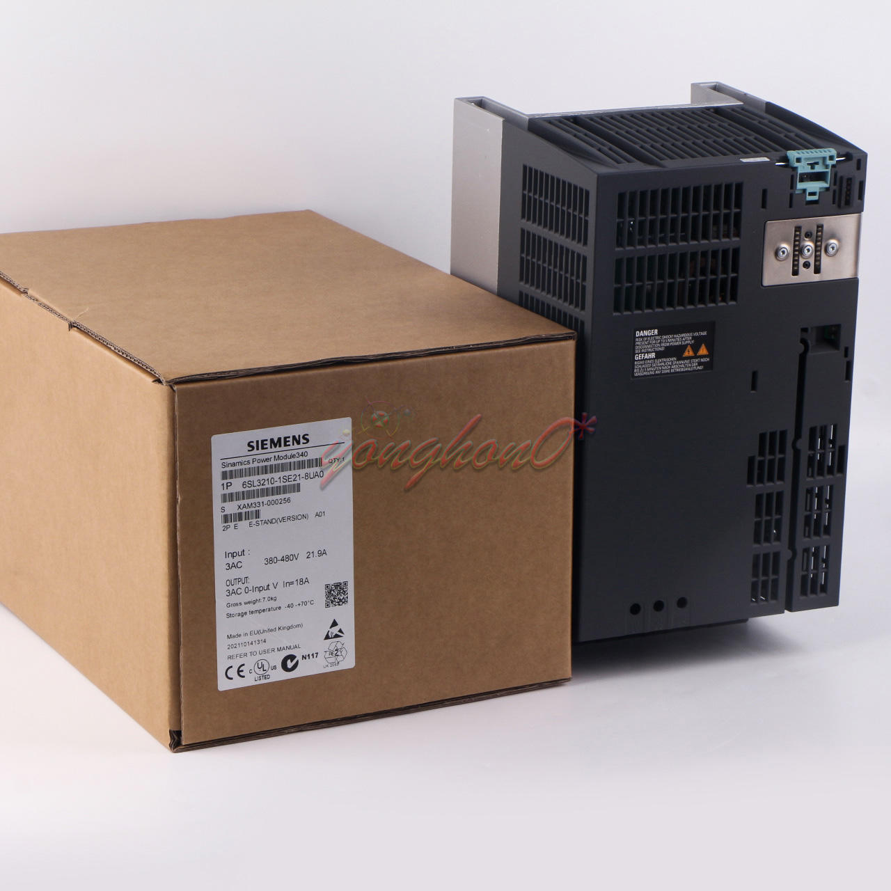 1PCS NEW Siemens 6SL3210-1SE21-8UA0 6SL3 210-1SE21-8UA0 Frequency Converter