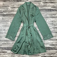 La Vie En Rose Satin Lace Trim Short Robe Womens sz S/M in Sage Green