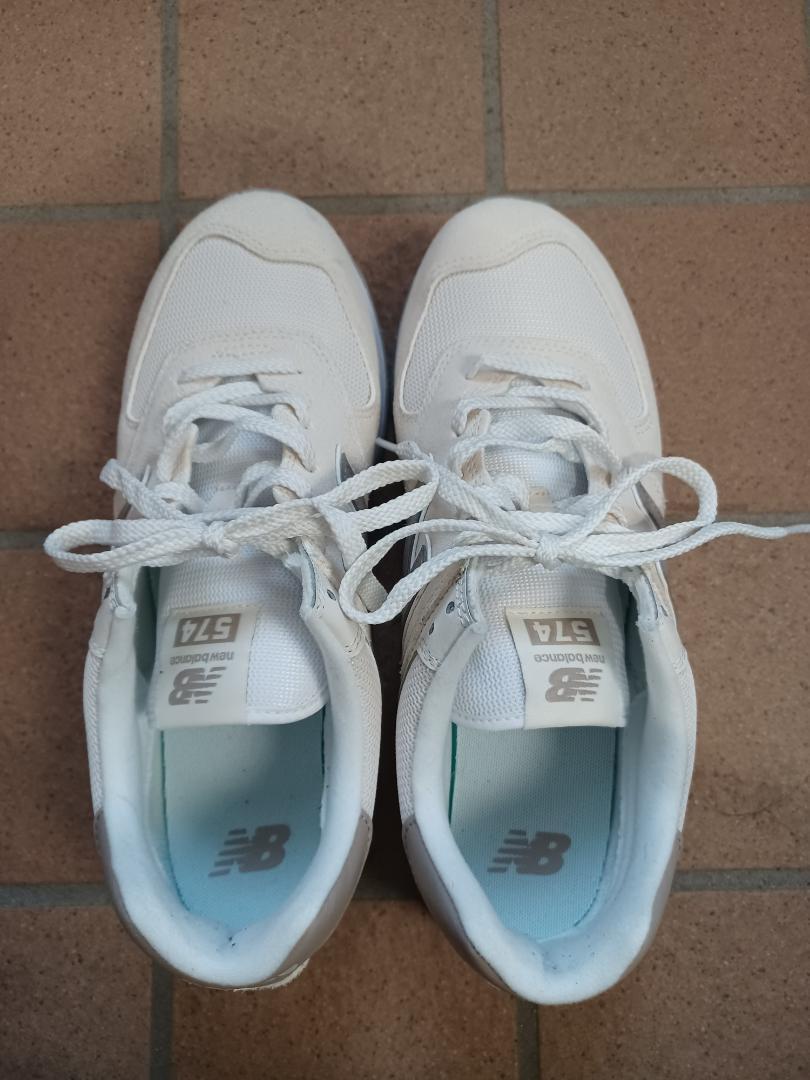 New Balance Shoes Light Beige Size US10.5