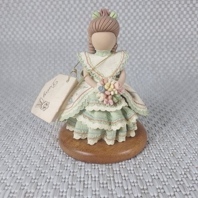 Gifina handgeformte gesichtslose Muneca Gänseblümchen Figur Dominikanische Republik Blumenmädchen
