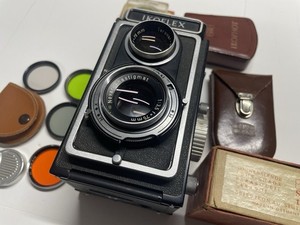 Zeiss Ikon Ikoflex 1A with Accessories Vintage Camera