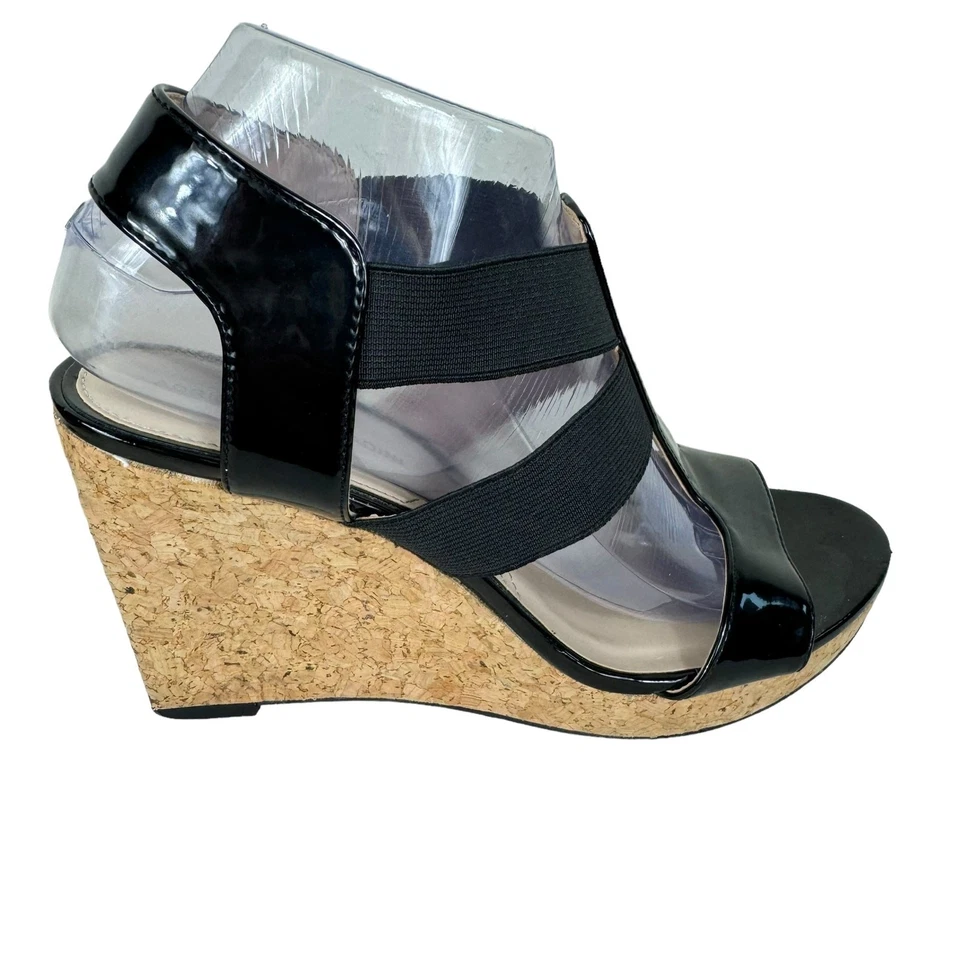 Tacones Adrienne Vittadini de cuña de corcho negro con tiras punta abierta talla 8,5 Foto 4 de 4