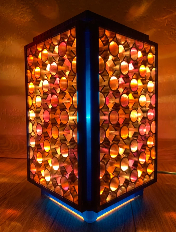 Lámpara giratoria soviética vintage URSS años 70 patrón geométrico luz ámbar Foto 2 de 4