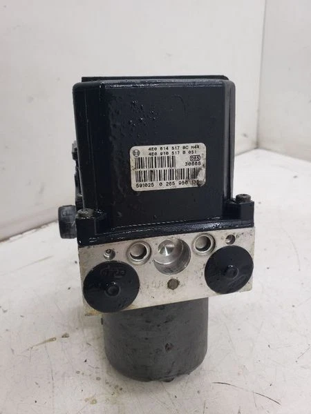 2004-2009 AUDI A8 4.2L V8 CONJUNTO DE BOMBA DE FREIO ABS ANTIBLOQUEIO DA VIN 13001 FABRICANTE DE EQUIPAMENTO ORIGINAL - Imagem 3 de 3